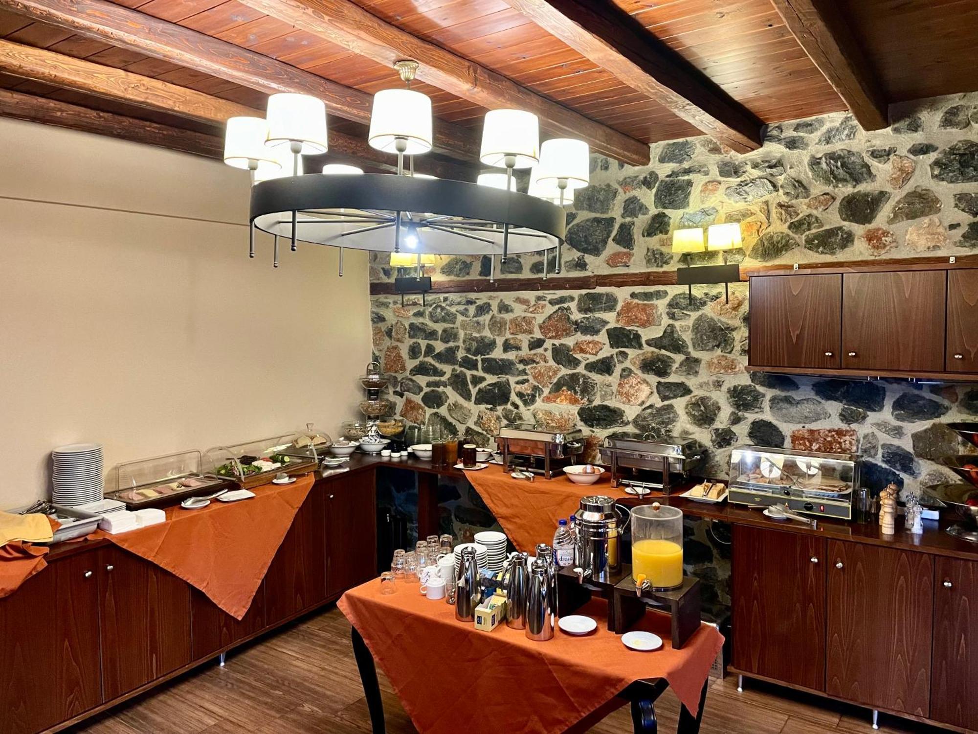 Gioras Hotel Παλαιός Άγιος Αθανάσιος Εξωτερικό φωτογραφία